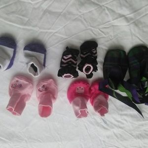 SALE! 🌷🌷 Baby footwear/socks & one soft shoe